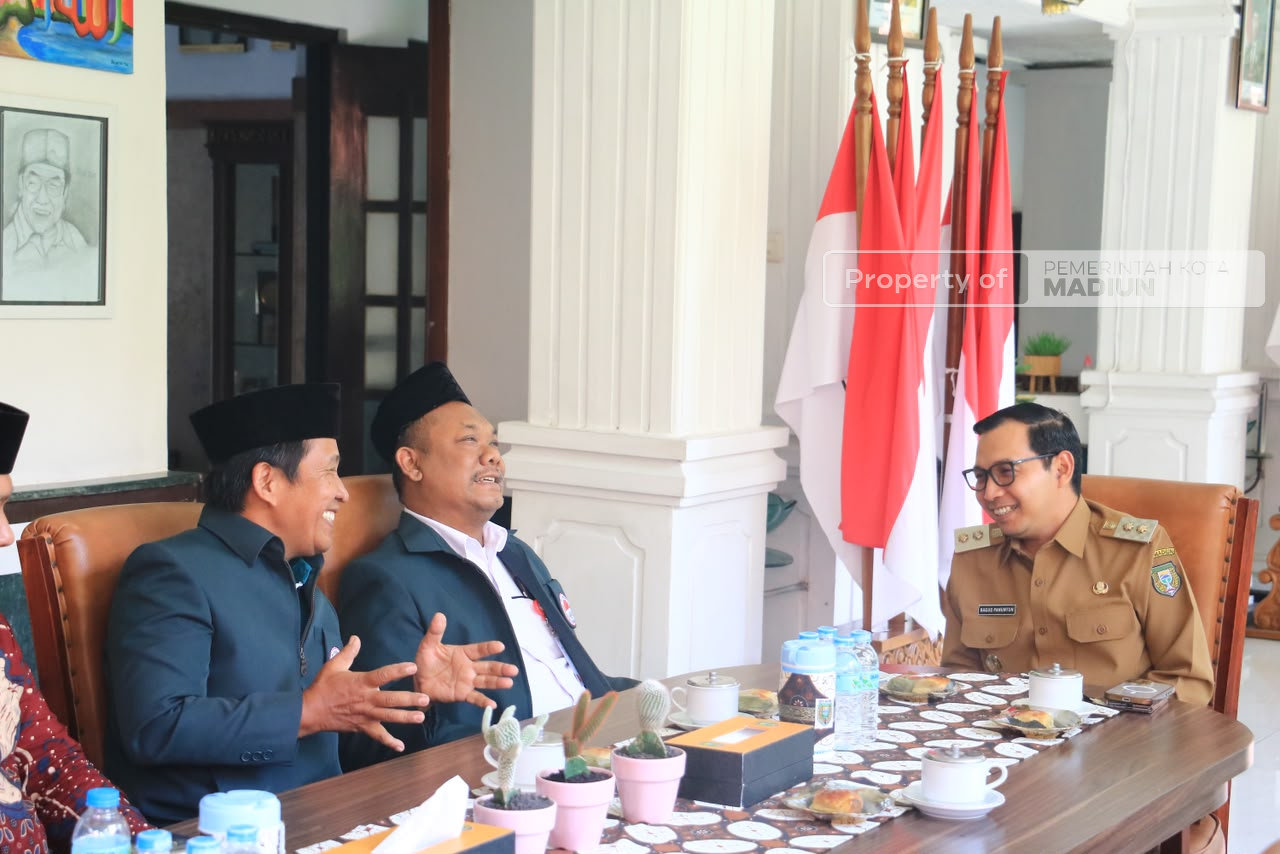 Terima Audiensi Persinas ASAD, Plt Wali Kota Sampaikan Apresiasi Atas Kontribusi Perguruan Pencak Silat