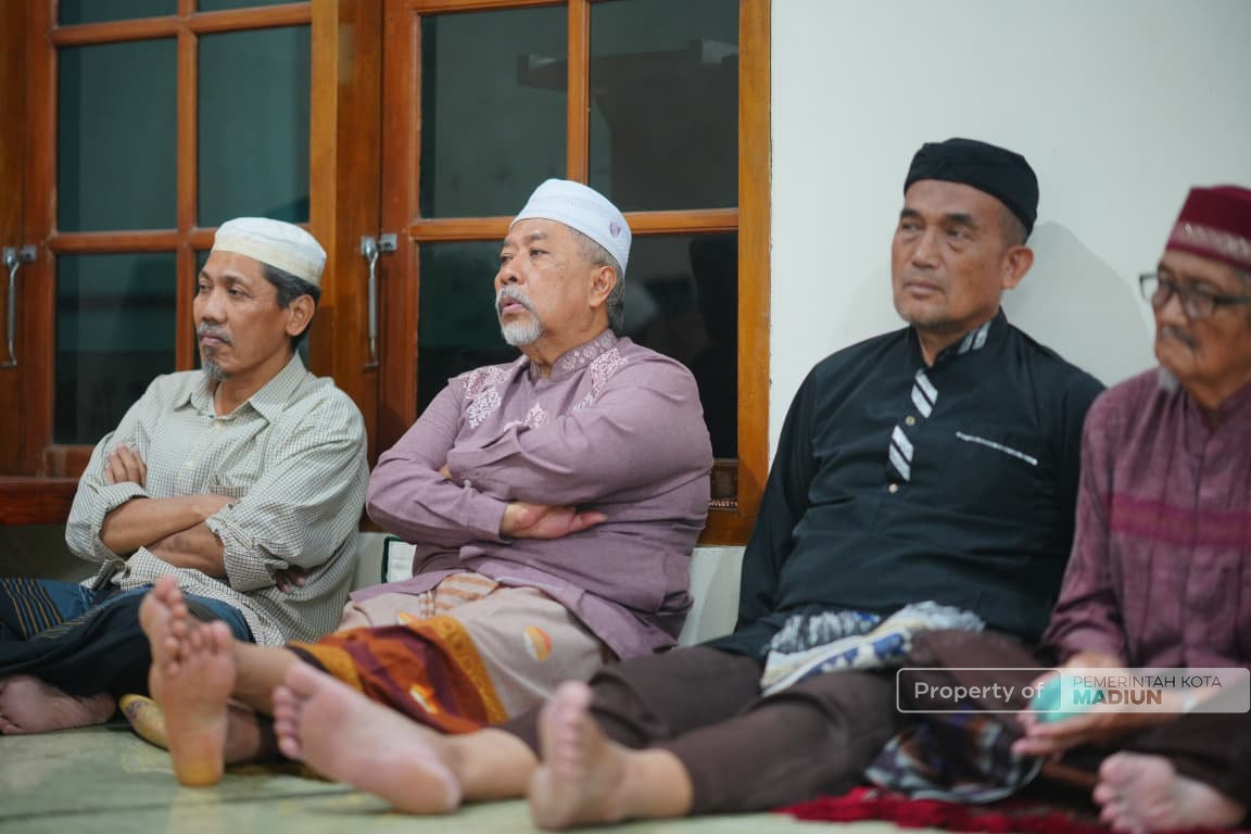 Safari Ramadan, Plt Wali Kota Madiun Kunjungi Masjid At-Taqwa