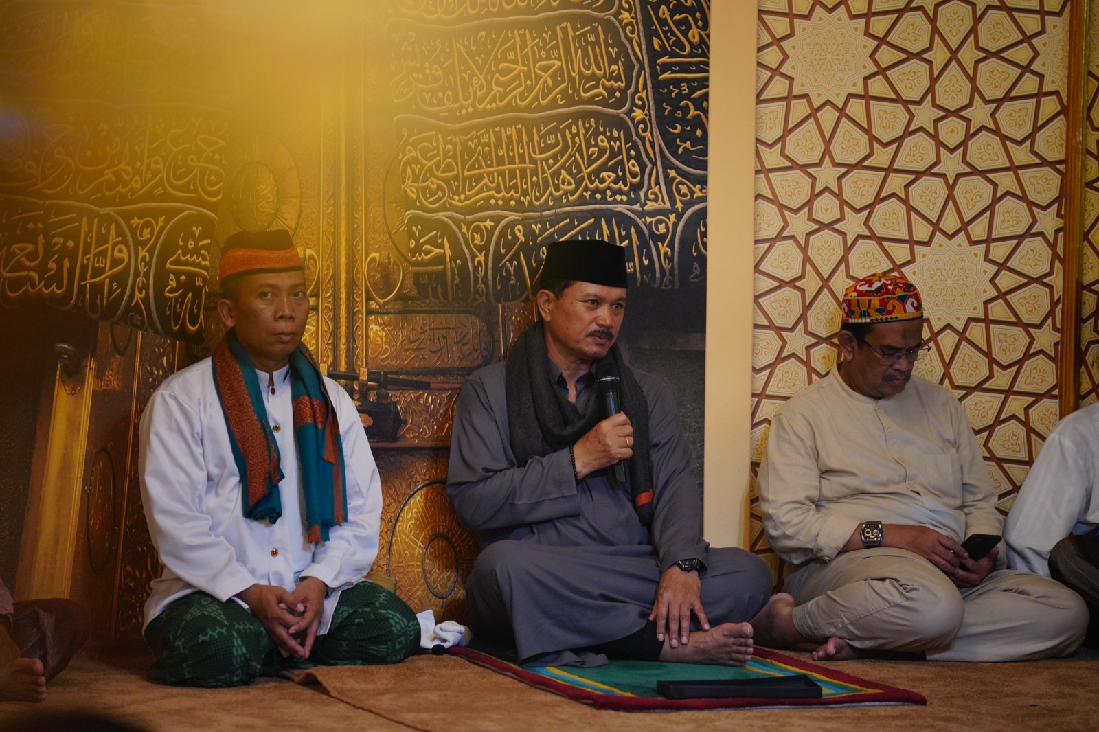 Salat Isya dan Tarawih Safari Ramadan di Pondok Abi Bahrun Madinatul Jannah, Wali Kota Sampaikan Event Sambut Lebaran