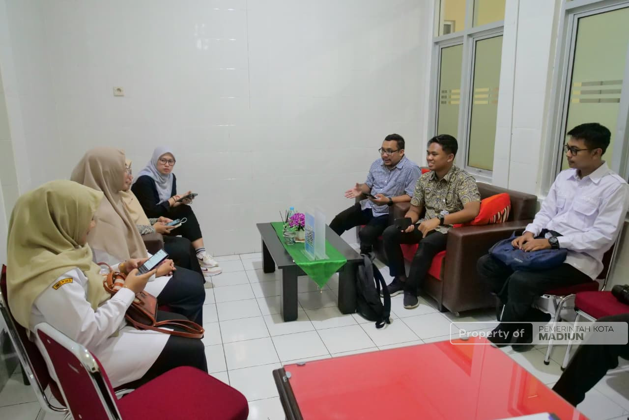 Optimalisasi Layanan Kesehatan, Dinkes–BPJS Kesehatan Gelar Supervisi Sistem Antrean Online melalui Mobile JKN