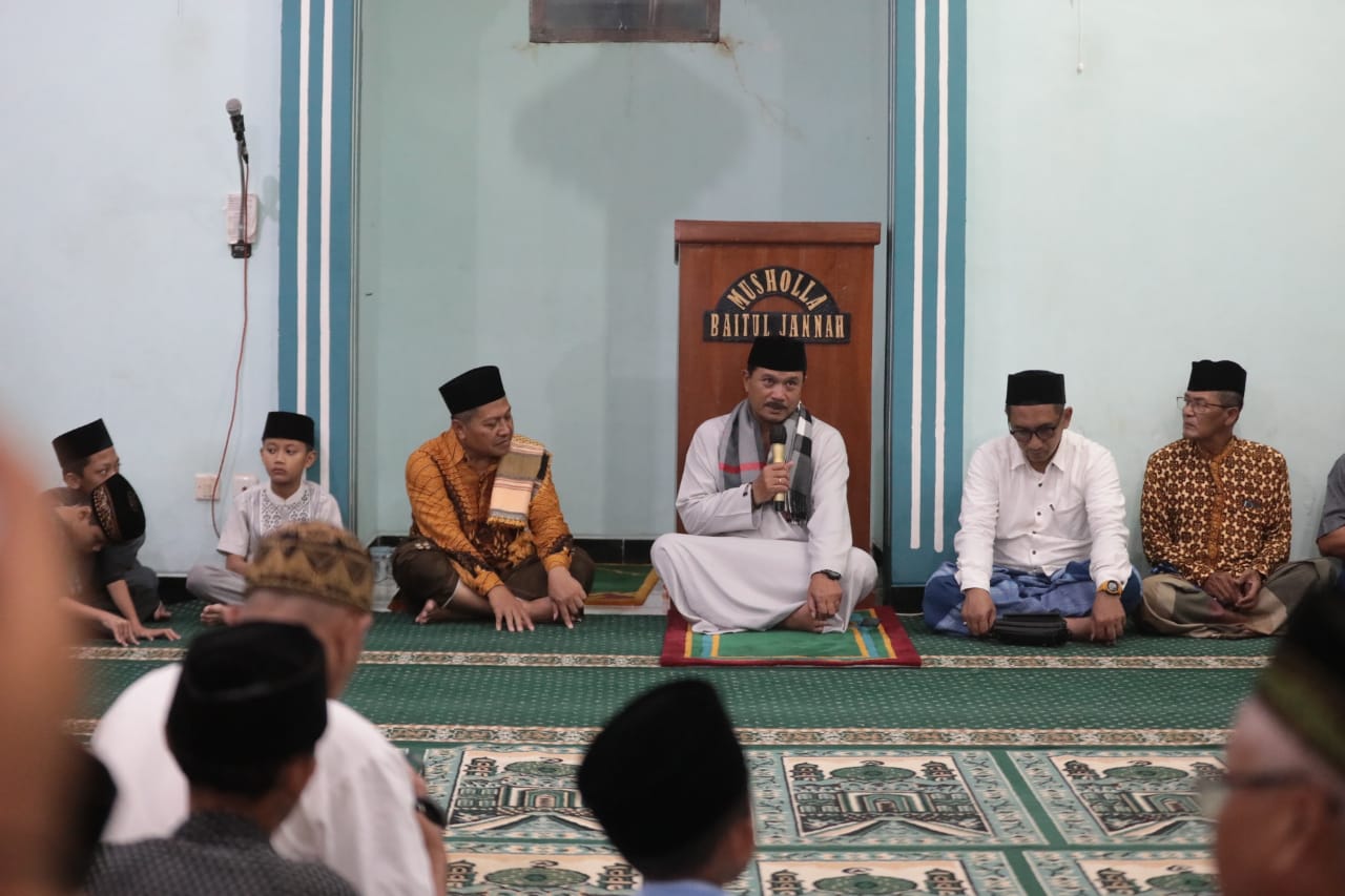 Safari Ramadan di Musala Baitul Jannah, Wali Kota Maidi Juga Serap Aspirasi Jamaah