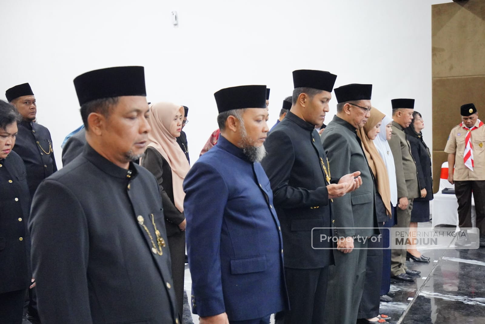 Isi Sejumlah Jabatan Kosong, Plt Wali Kota Lantik 52 Pejabat Administrator, Pengawas, dan Fungsional